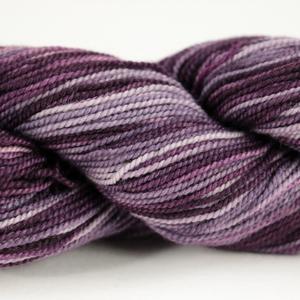 Purple Touch_Highland_Blødt og slidsærkt strømpegarn
