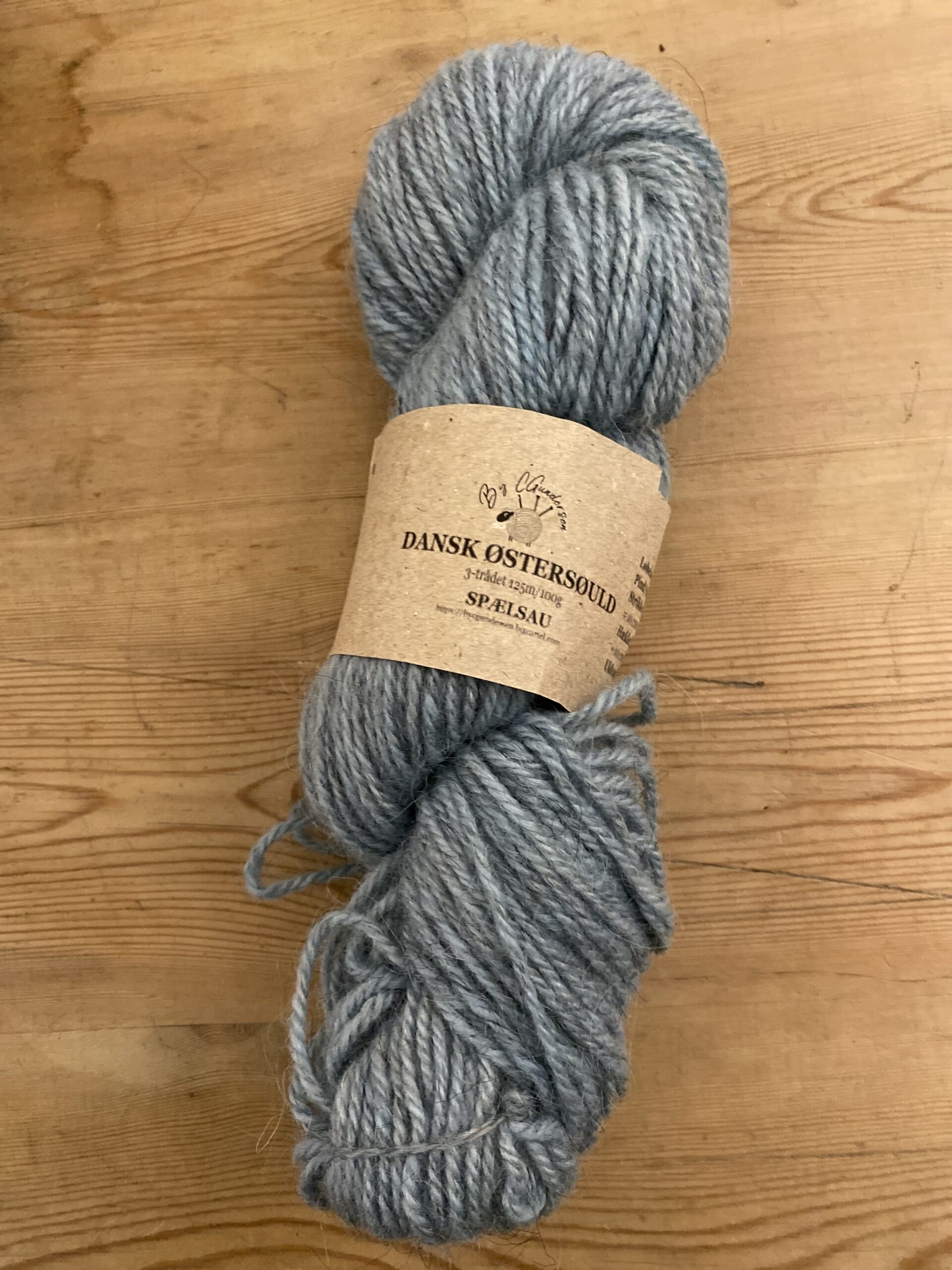 Dansk Østersøuld – 125 m/100 gr – Farve: BLÅ