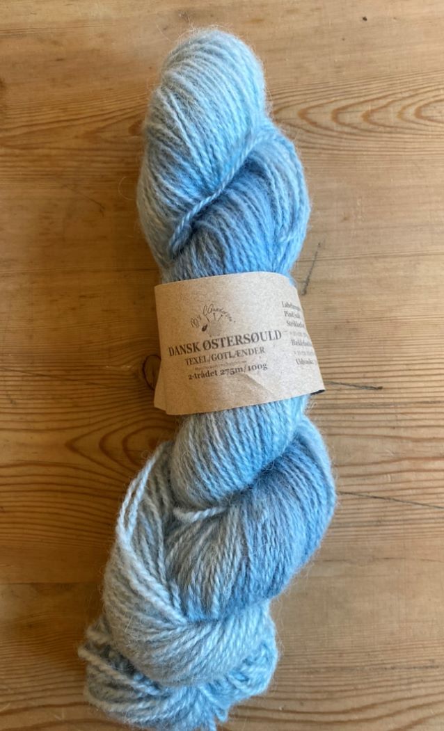 Dansk Østersøuld – 275 m/100 gr – Farve: BLÅGRØN