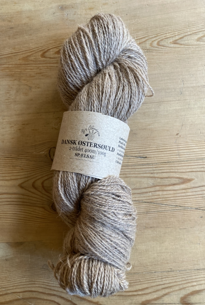 Dansk Østersøuld – 400 m/100 gr – Farve: BRUN