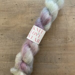 Håndfarvet Silkemohair – Knit Love Wear – 420 m/50 gr – Farve: FANTASY