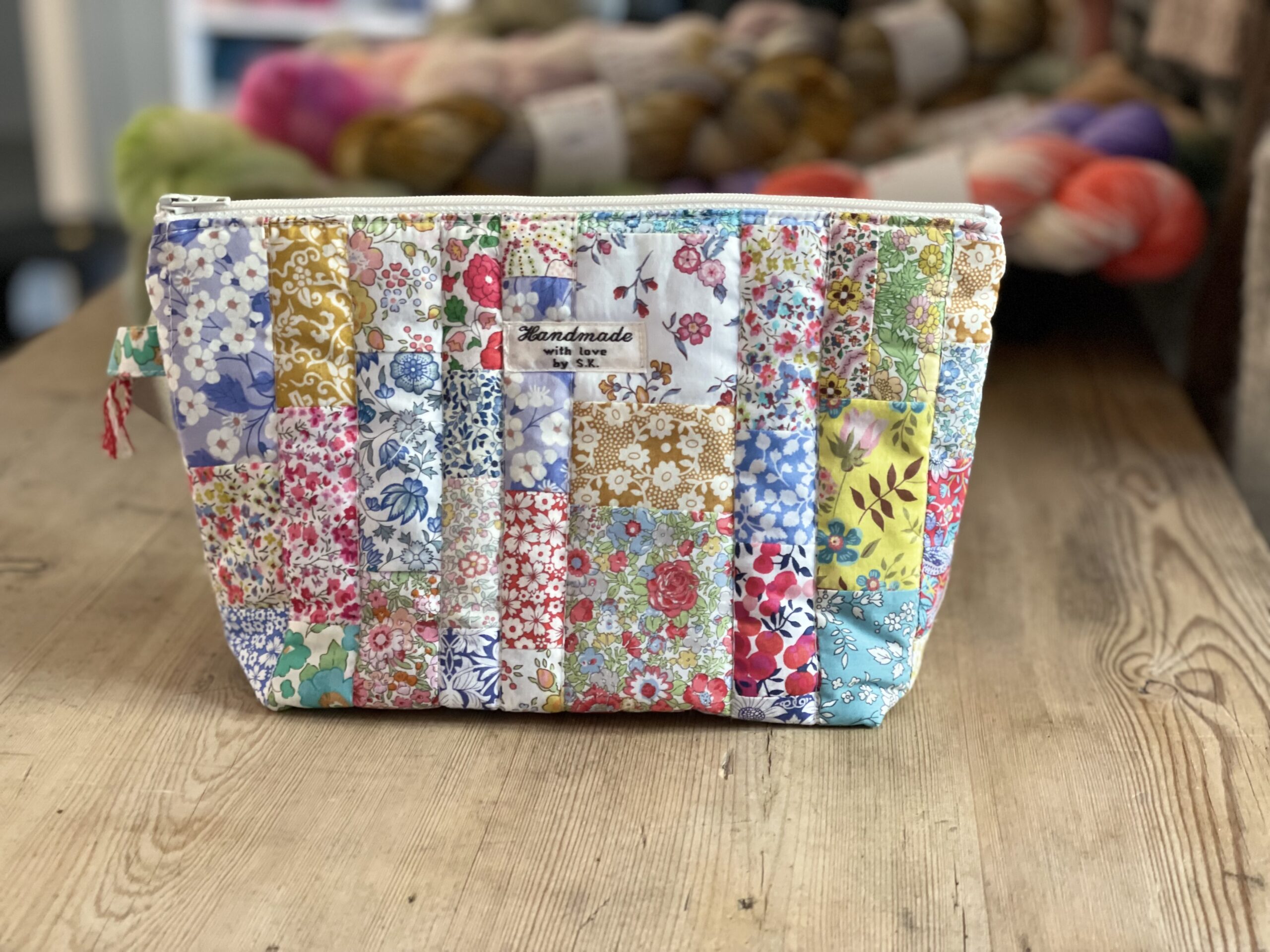 Lille patchwork make-up taske #2
