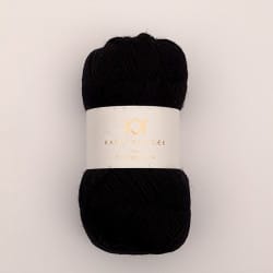 2516_Fine Pure Wool_Black – Økologisk uldgarn fra Karen Klarbæk