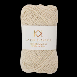 3001_Nature White_Recycled Bottle Yarn fra Karen Klarbæk
