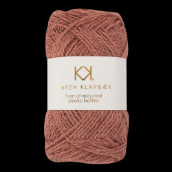 3006_Dark Old Rose_Recycled Bottle Yarn fra Karen Klarbæk