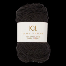 3008_Black_Recycled Bottle Yarn fra Karen Klarbæk