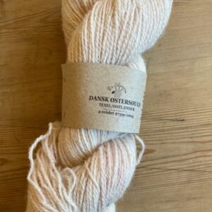 Dansk Østersøuld – 275 m/100 gr – Farve: ROSA