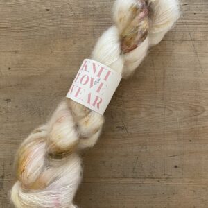 Håndfarvet Silkemohair – Knit Love Wear – 420 m/50 gr – Farve: CHOCOLATE SPRINKLES
