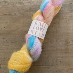 Håndfarvet Silkemohair – Knit Love Wear – 420 m/50 gr – Farve: YOUNGSTER