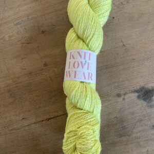 Håndfarvet Summer Alpaca – Knit Love Wear – 420 m/100 gr – Farve: SUN YELLOW