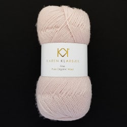 2513_Fine Pure Wool_Old Rose – Økologisk uldgarn fra Karen Klarbæk